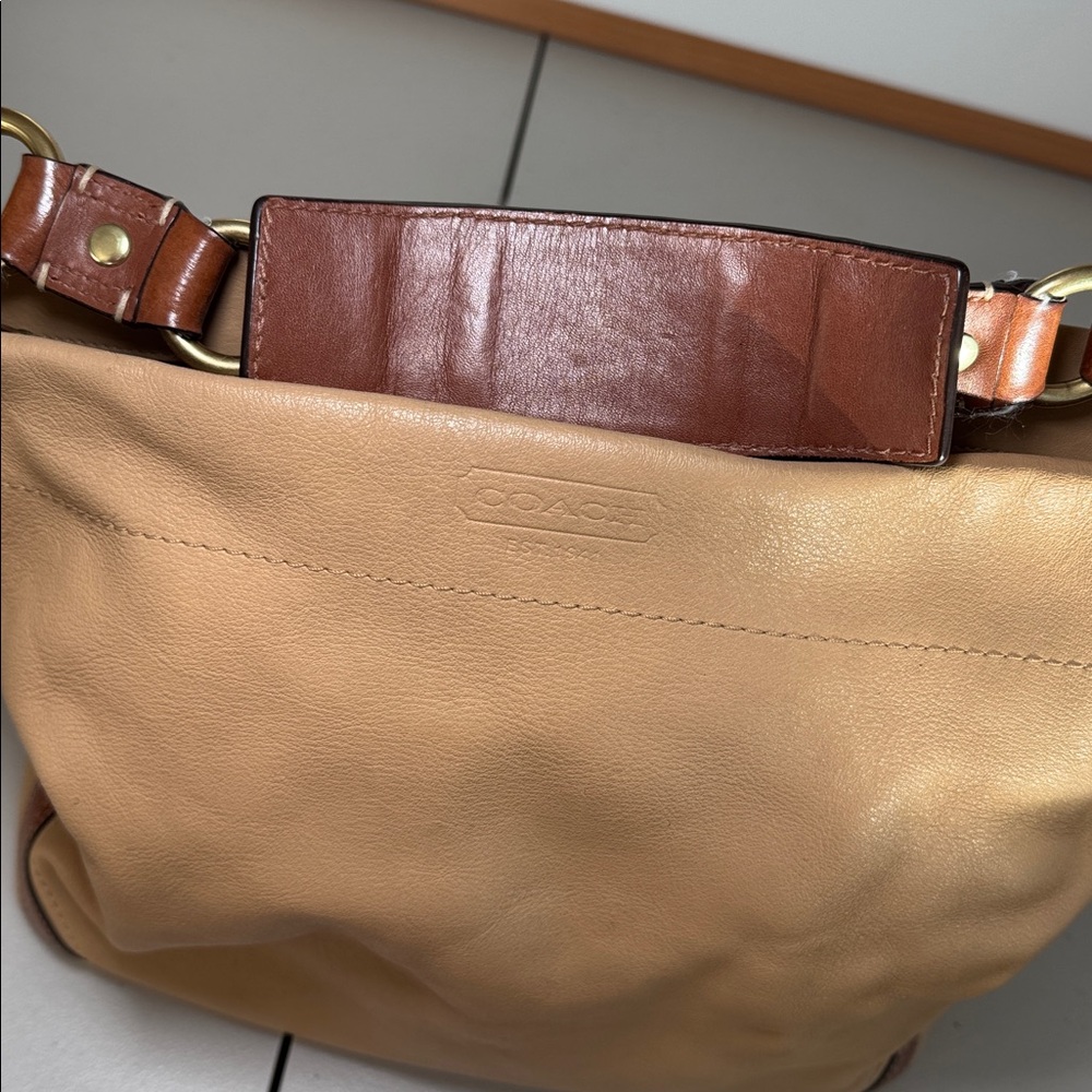 Coach Carly Large Hobo Bag Beige Leather Y2K Slouchy Shoulder Bag Vintage - Picture 12 of 15